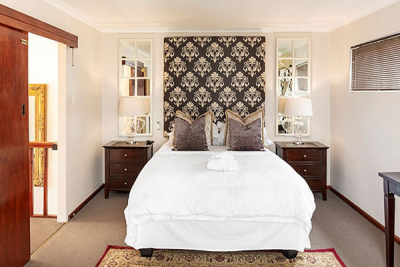 Topaz Standard Luxury Room